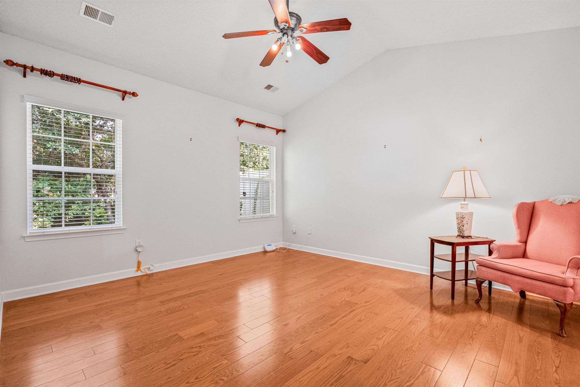 120 Highgrove Ct.  Photo 12