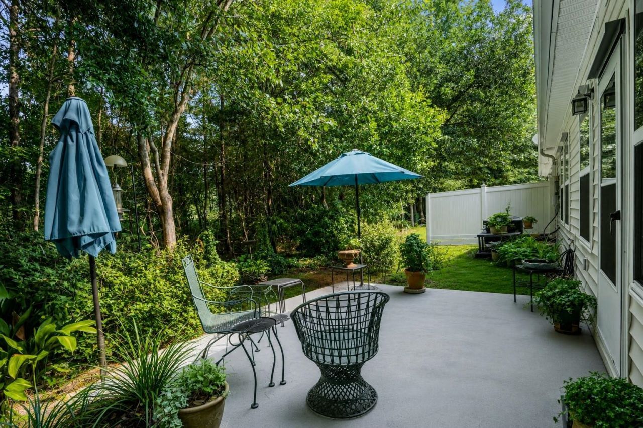120 Highgrove Ct. Photo 25