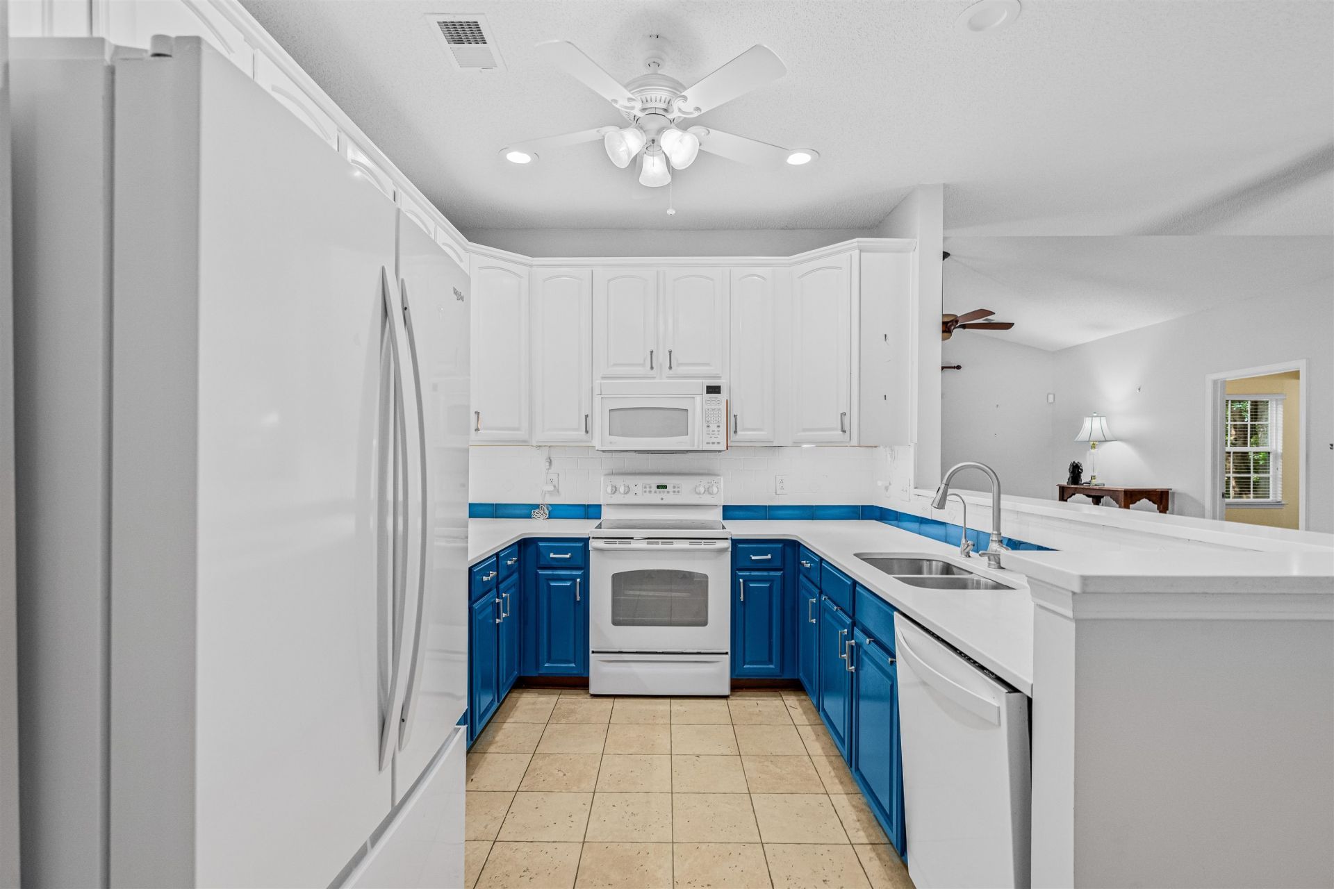 120 Highgrove Ct.  Photo 5