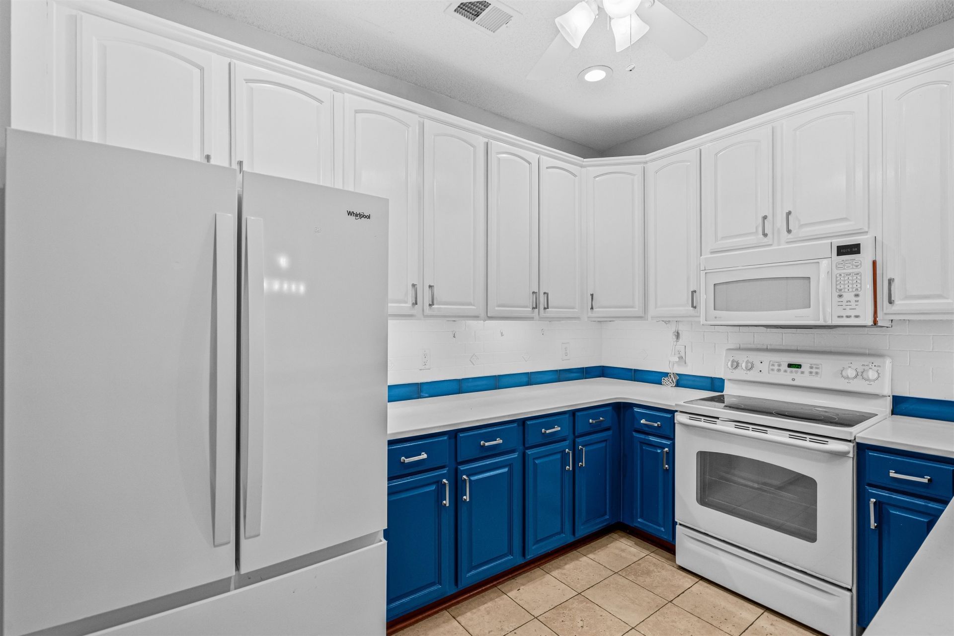 120 Highgrove Ct.  Photo 6