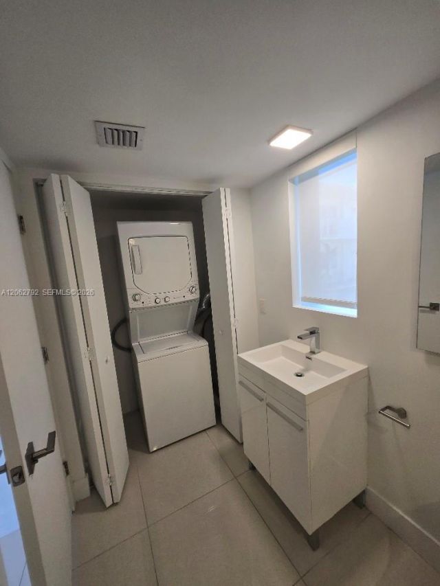 1971 Bay Dr, Unit 110, Miami Beach, FL 33141 Photo