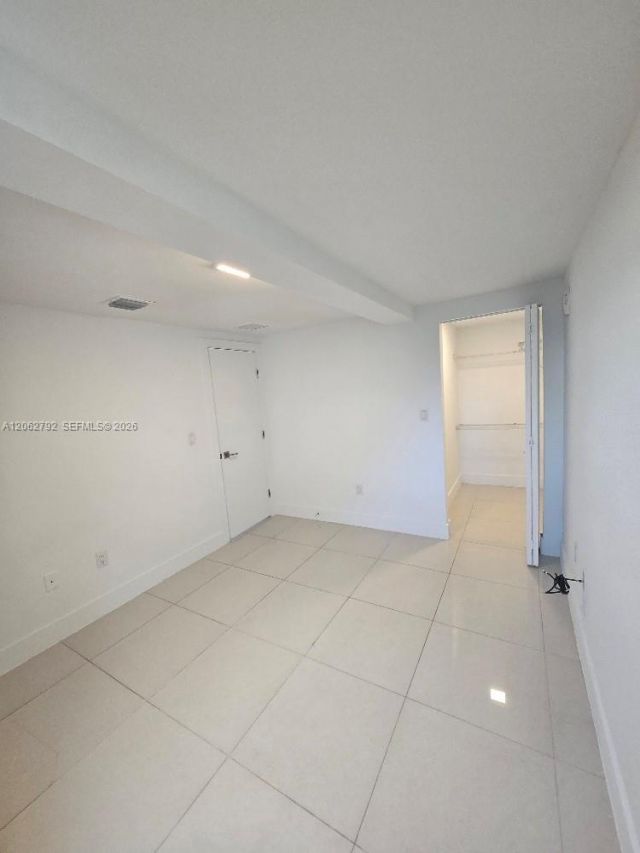 1971 Bay Dr, Unit 110, Miami Beach, FL 33141 Photo
