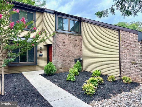 17 FARMINGTON PLACE, NEWTOWN, PA 18940
