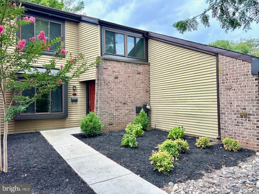 17 FARMINGTON PLACE, NEWTOWN, PA 18940