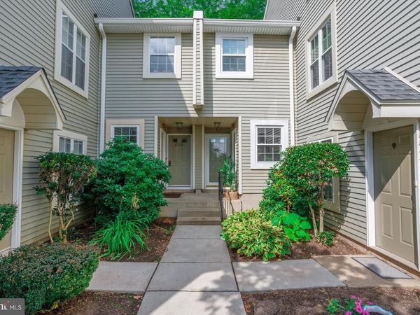 2211 SOCIETY PLACE, NEWTOWN, PA 18940