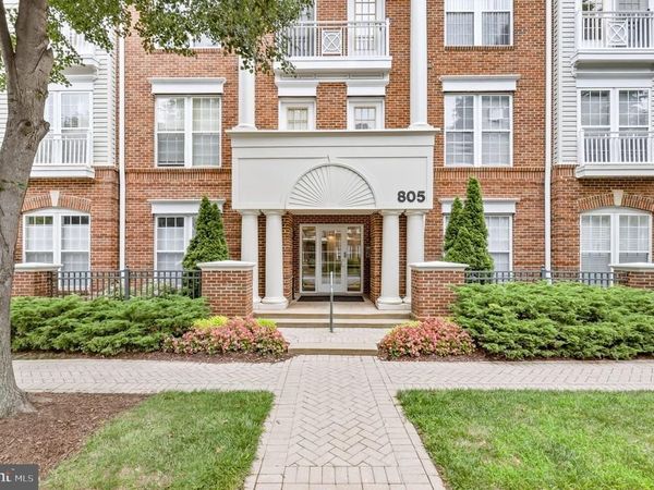 805 RESERVE CHAMPION DRIVE, Unit 15-304, ROCKVILLE, MD 20850