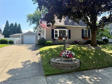 1617 Rockford Street, Akron, OH 44301