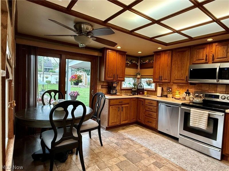 1617 Rockford Street , Akron, OH 44301 Photo 8