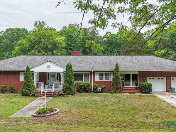 285 Michaels Lane, West Point, VA 23110
