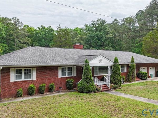 285 Michaels Lane, West Point, VA 23110