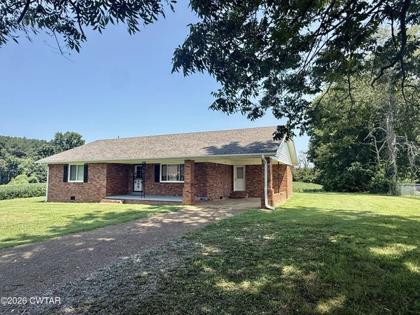 218 Glass Road , Hornbeak, TN 38232