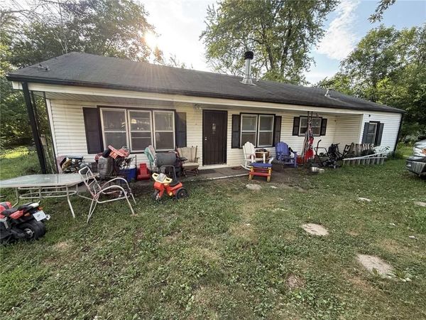 104 N Main Street, Chilhowee, MO 64733