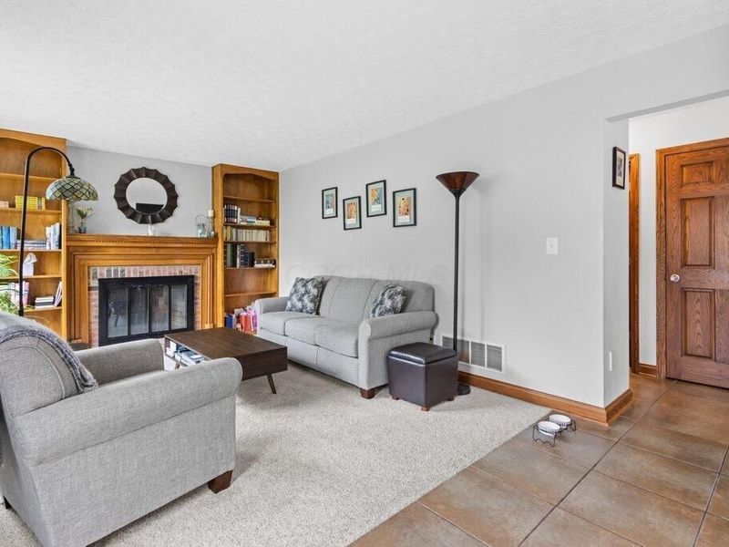 6808 Pine Bark Lane, Columbus, OH 43235 Photo 12