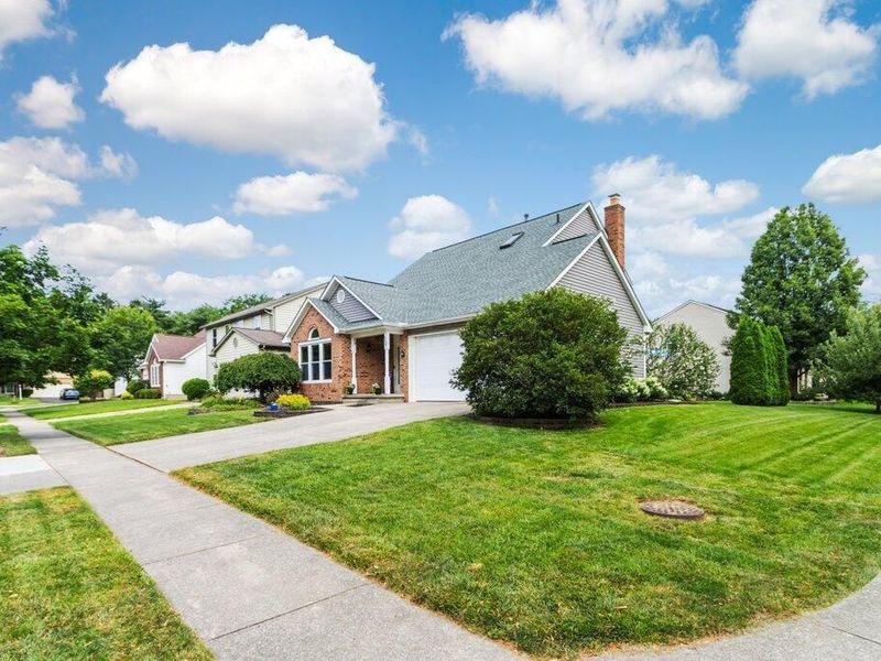 6808 Pine Bark Lane, Columbus, OH 43235 Photo 4