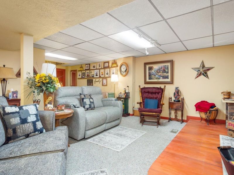 2015 Russell Drive , Zanesville, OH 43701 Photo 25