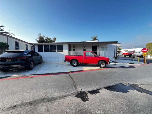 2191 Harbor Boulevard, Unit 38, Costa Mesa, CA 92627