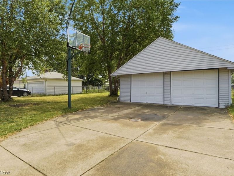 11821 Ronald Drive , Parma, OH 44130 Photo 26