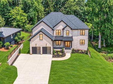 570 Power Avenue, Buford, GA 30518