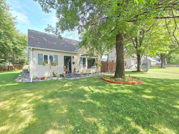 8011 1st Avenue S, Bloomington, MN 55420