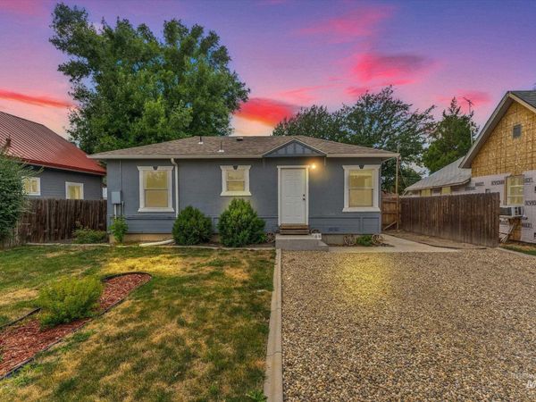 409 N 7th Street, Payette, ID 83661
