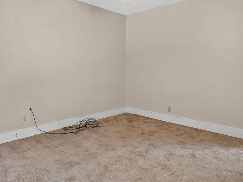 3121 W Columbia Street, Springfield, OH 45504 Photo 17