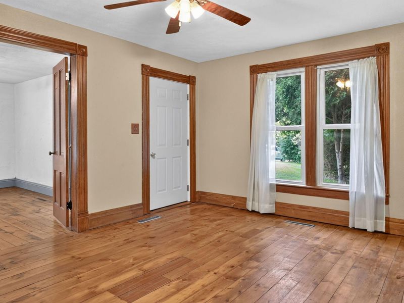 3121 W Columbia Street, Springfield, OH 45504 Photo 9