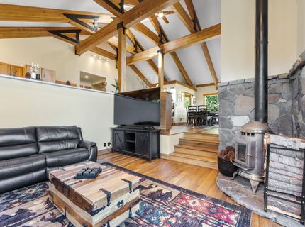 13141 Hillside Drive , Truckee, CA 96161 Photo