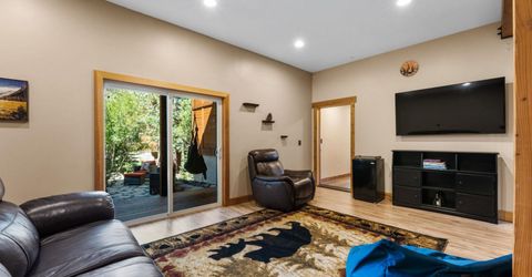 13141 Hillside Drive, Truckee, CA 96161 Photo