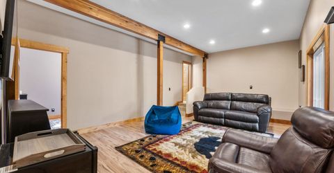 13141 Hillside Drive , Truckee, CA 96161 Photo