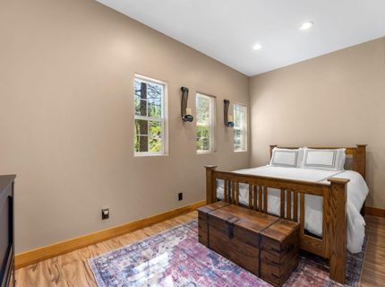 13141 Hillside Drive , Truckee, CA 96161 Photo