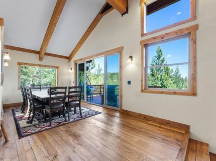 13141 Hillside Drive , Truckee, CA 96161 Photo