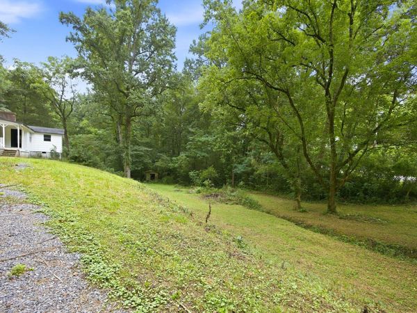 943 Roach Hollow Road, Ringgold, GA 30736