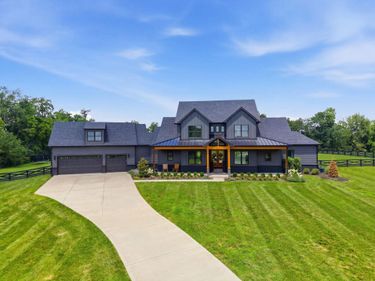 5039 Combs Ferry Road, Winchester, KY 40391
