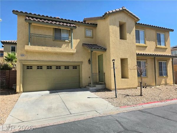 8084 Retriever Avenue, Las Vegas, NV 89147