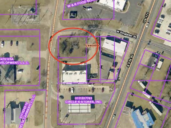 TBD W Singleton St, Leesville, LA 71446