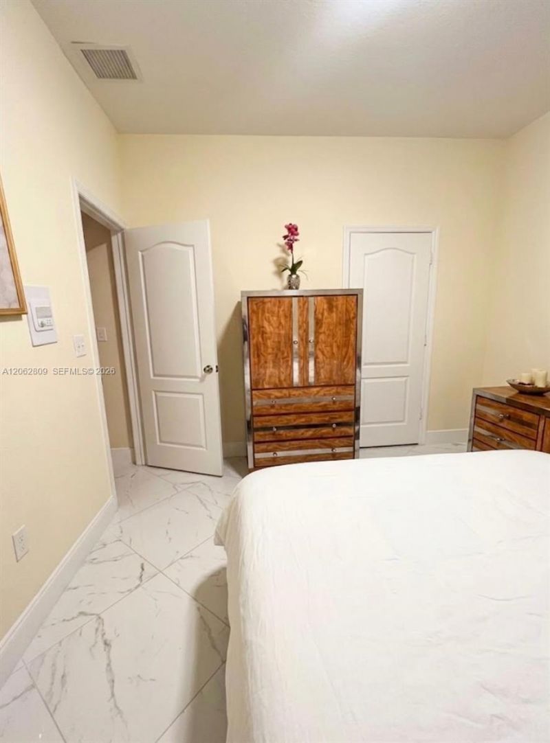 Please Call For Address, Miami, FL 33185 Photo