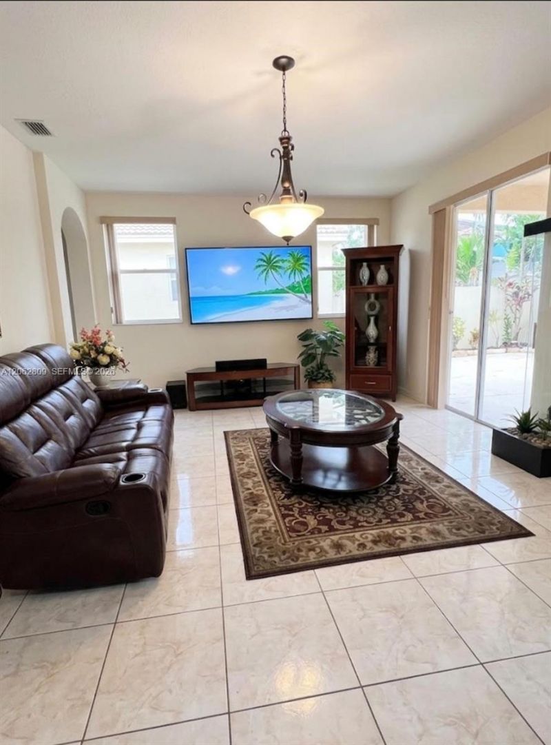 Please Call For Address, Miami, FL 33185 Photo