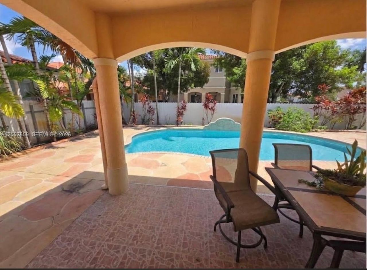 Please Call For Address, Miami, FL 33185 Photo