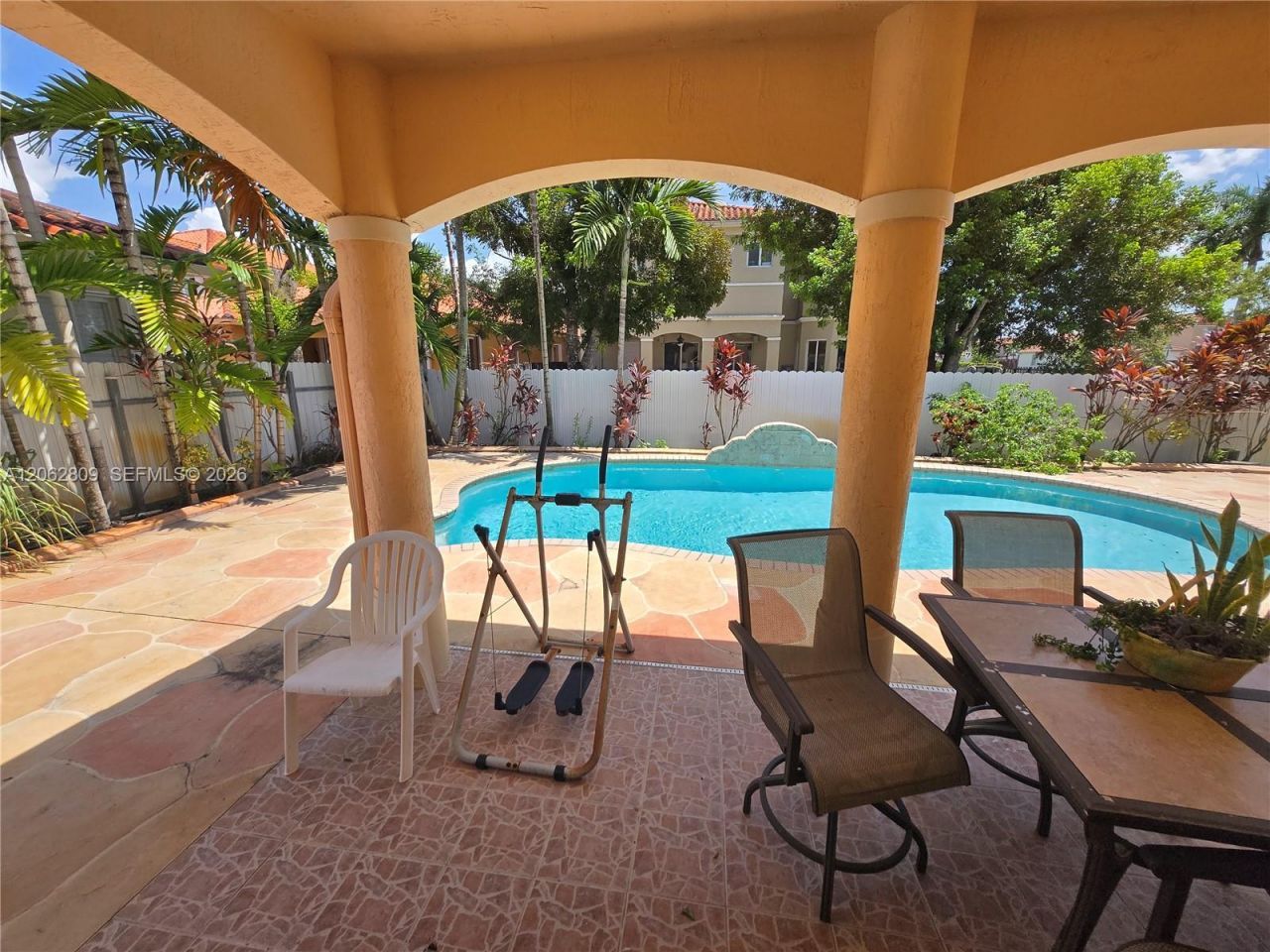 Please Call For Address, Miami, FL 33185 Photo