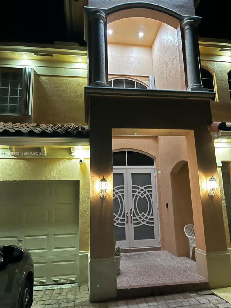 Please Call For Address, Miami, FL 33185 Photo