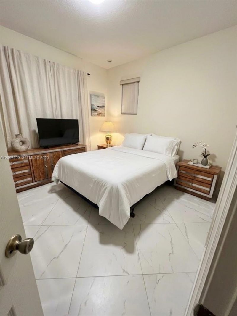 Please Call For Address, Miami, FL 33185 Photo