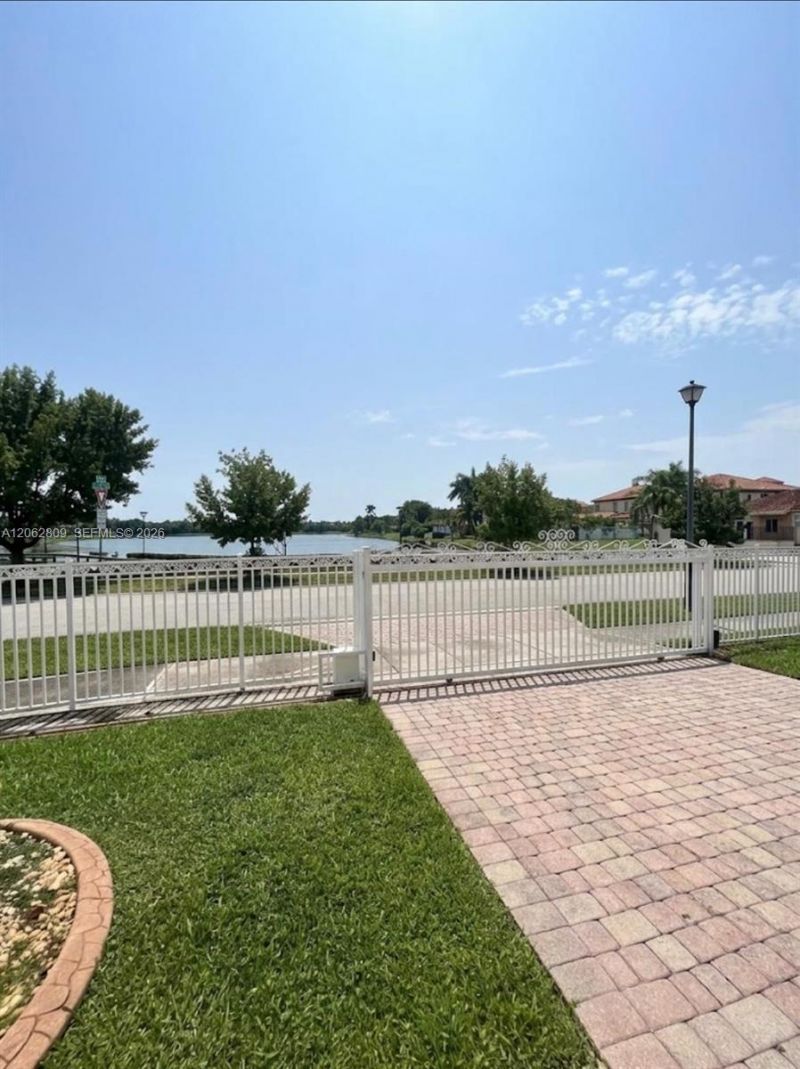 Please Call For Address, Miami, FL 33185 Photo