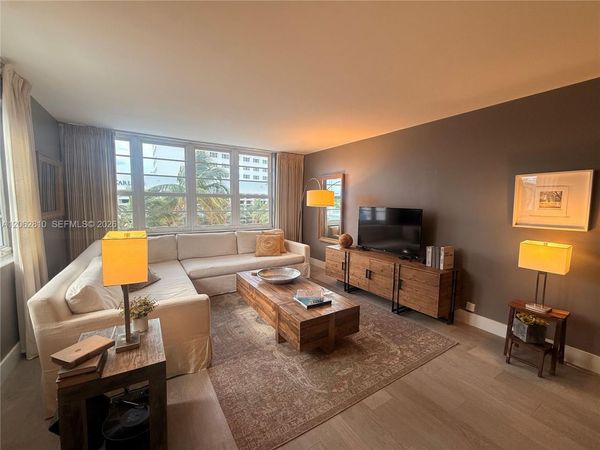 100 Lincoln Rd, Unit 314B, Miami Beach, FL 33139