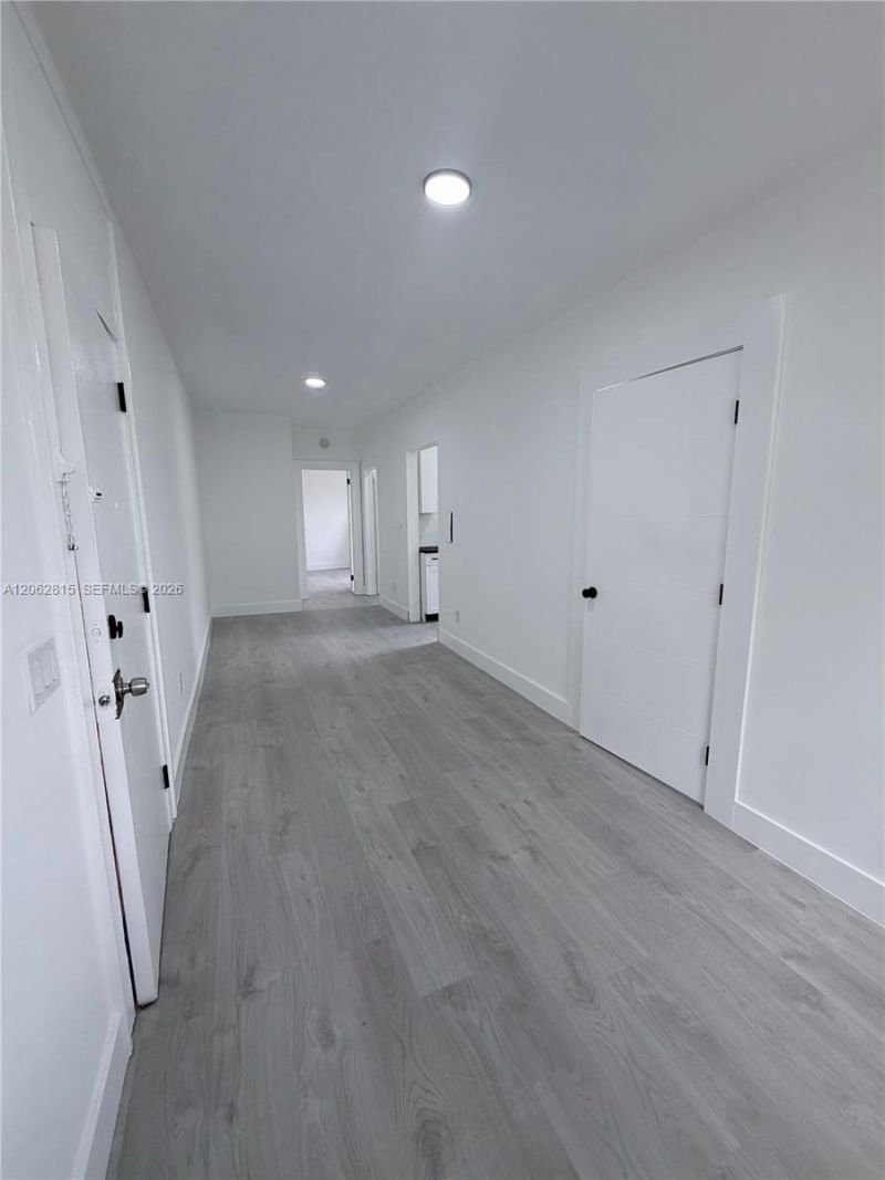 1560 SW 5th St , Unit 7, Miami, FL 33135 Photo