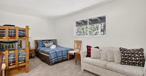 1152 Sonora Avenue, South Lake Tahoe, CA 96150 Photo