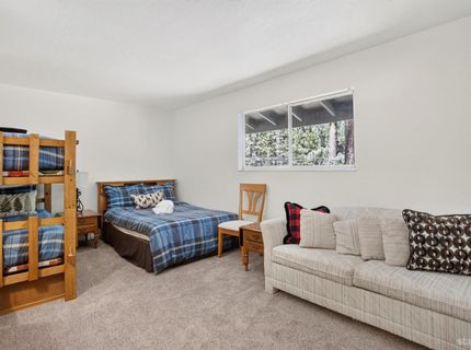 1152 Sonora Avenue, South Lake Tahoe, CA 96150 Photo