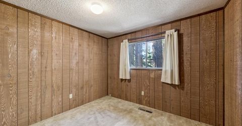 1183 Canarsee Street, South Lake Tahoe, CA 96150 Photo