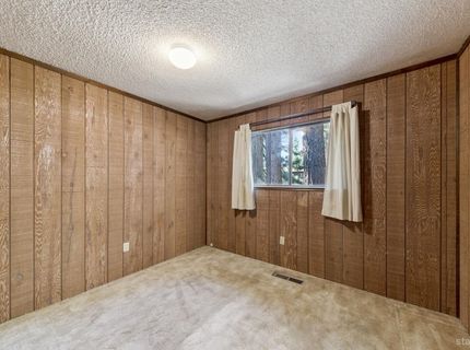 1183 Canarsee Street, South Lake Tahoe, CA 96150 Photo