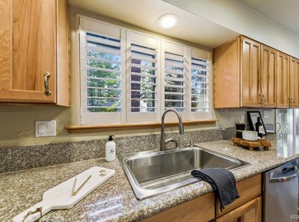 2301 California Avenue, South Lake Tahoe, CA 96150 Photo
