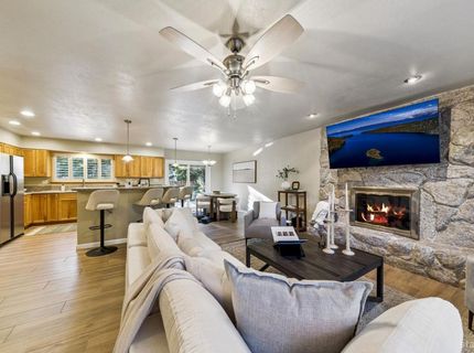2301 California Avenue, South Lake Tahoe, CA 96150 Photo